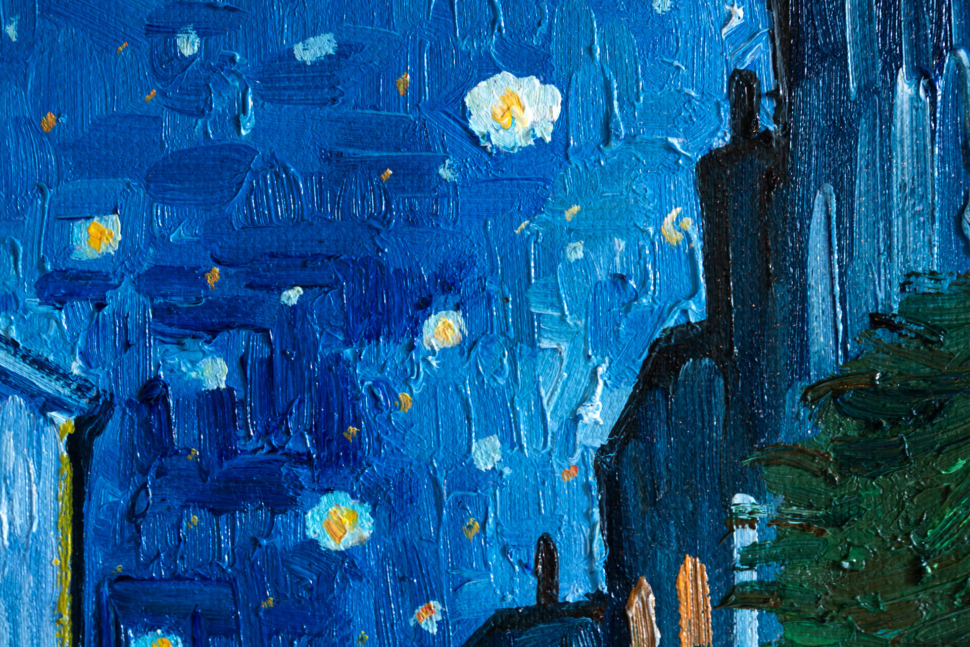 detail Cafe Terrace at Night framed reproduction