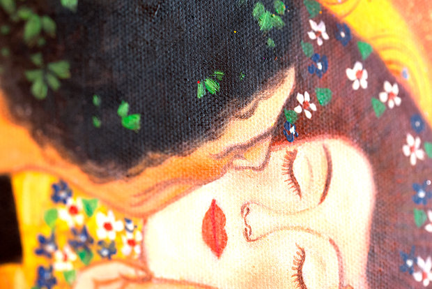 The Kiss Klimt reproduction, hand-painted in oil on canvas